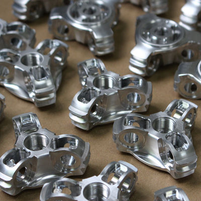 Các bộ phận gia công và tiện CNC có độ chính xác cao Vật liệu nhôm 6061